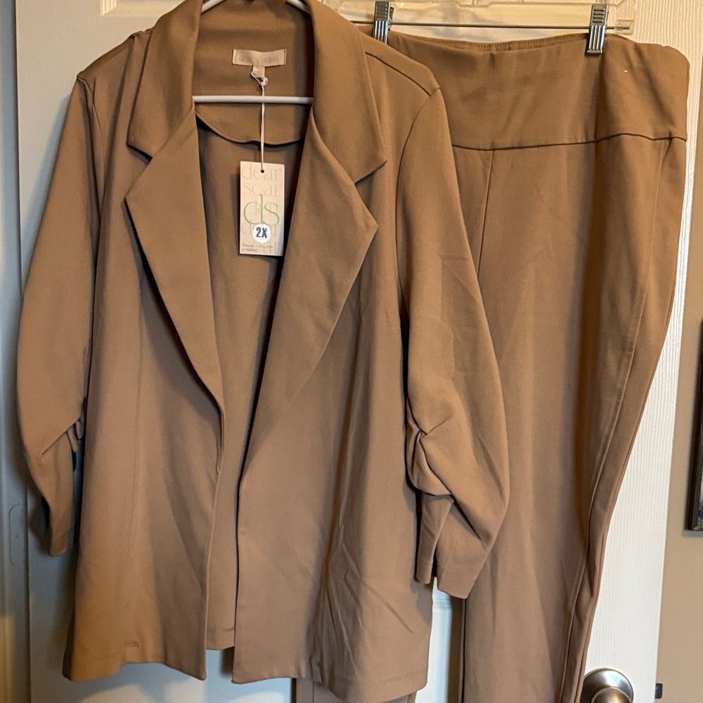 Scarlett Classic Brown Pantsuit